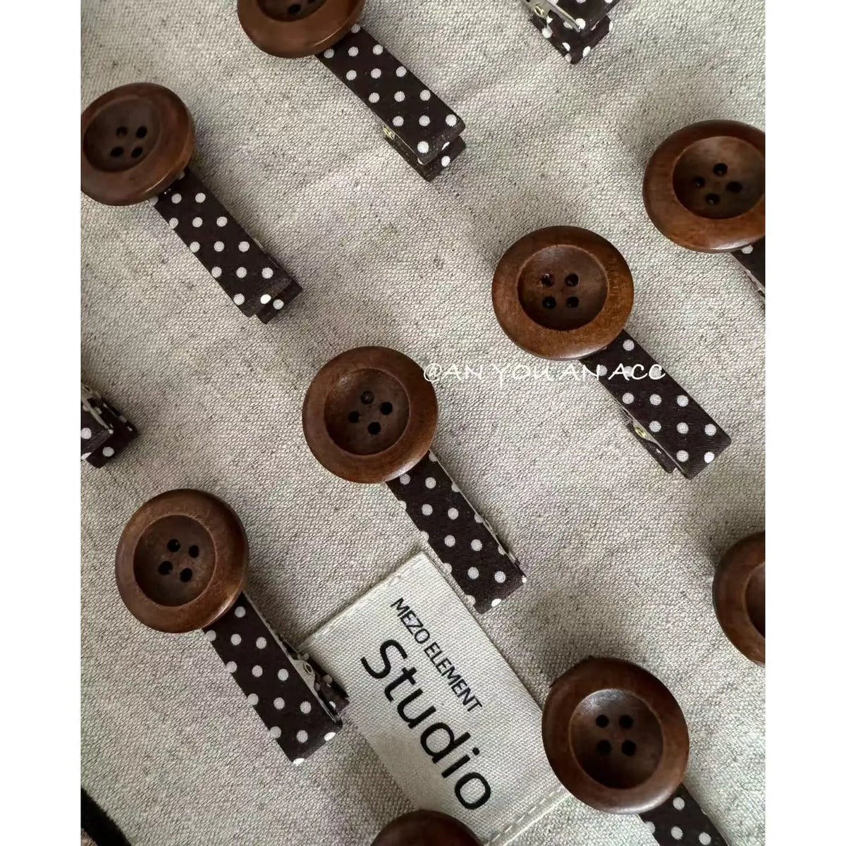 Vintage Floral Button Hair Clip Set