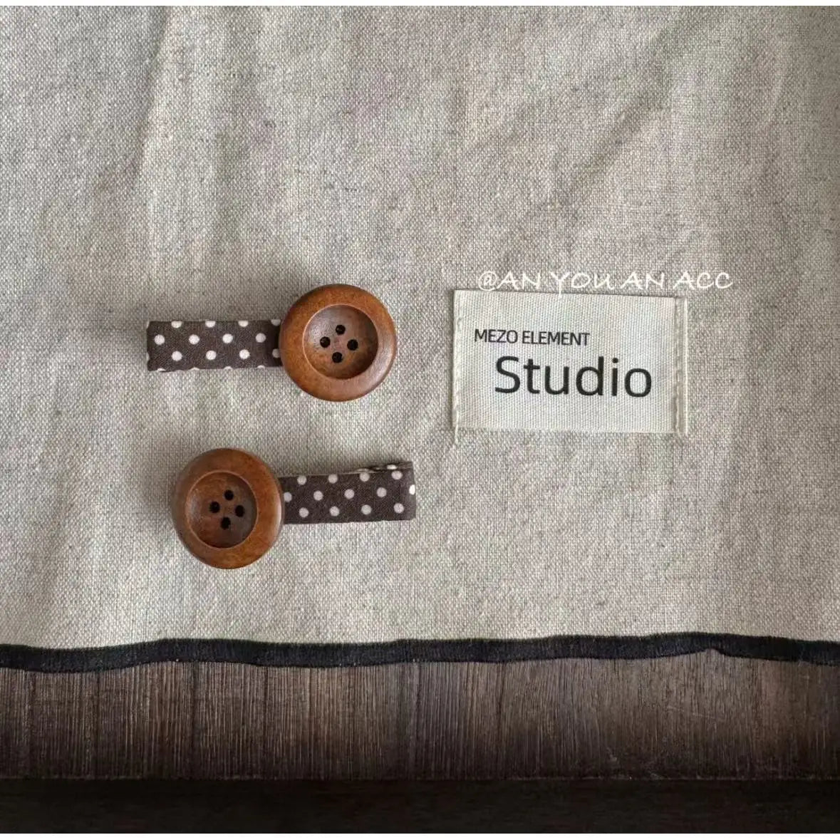 Vintage Floral Button Hair Clip Set